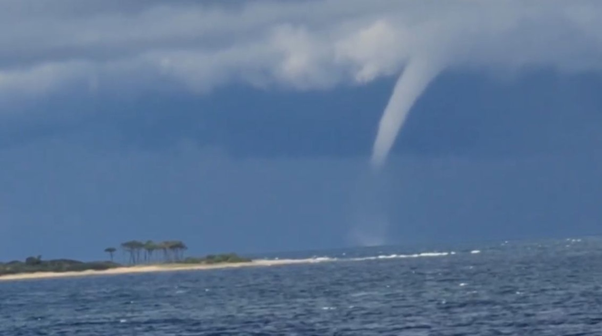 <span class="entry-title-primary">Baixa pressão gera trombas e vai trazer ar mais frio, chuva e vento</span> <h2 class="entry-subtitle">Um centro de baixa pressão a Leste do Rio da Prata trará instabilidade e ar mais frio acompanhado de vento nesta quarta </h2>