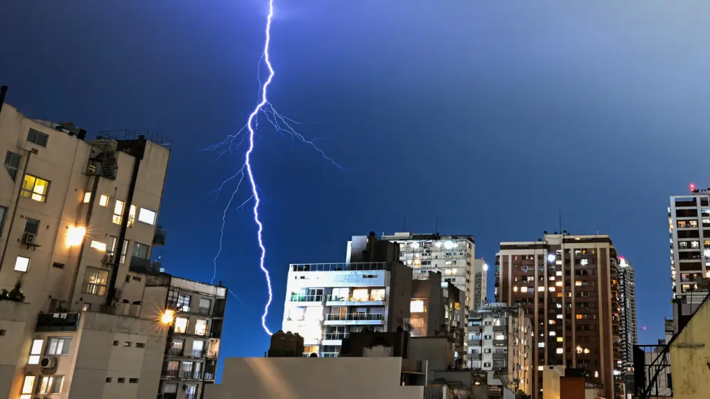 Chuva que alagou em Buenos Aires vai chegar forte aqui?