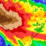 Veja a projeção de chuva dia a dia em semana que será de muita água