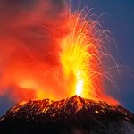 Veja as impressionantes imagens da erupção do vulcão no México