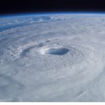 NOAA projeta temporada de furacões perto do normal