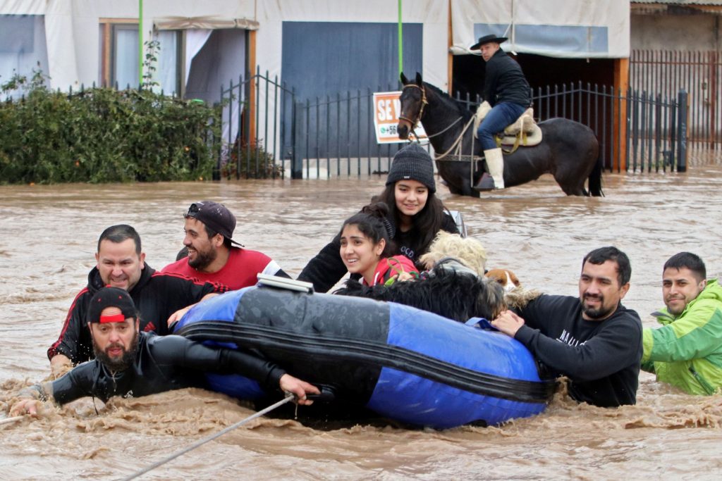 Chuva atinge quase 900 mm no Chile e Meteorologia fala em “loucura”