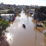 Cheia do Sinos atinge o pico na maior enchente no vale em dez anos