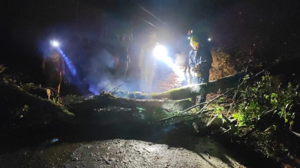 Chuva traz transtornos no Rio Grande do Sul e Santa Catarina