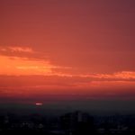 Calor de quase 32ºC precede virada do tempo e chuva intensa