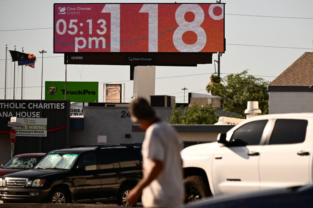 Calor atinge marcas espantosas da América do Norte até a Ásia