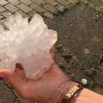 Granizo de meio quilo e vento causam mortes e destruição na Europa