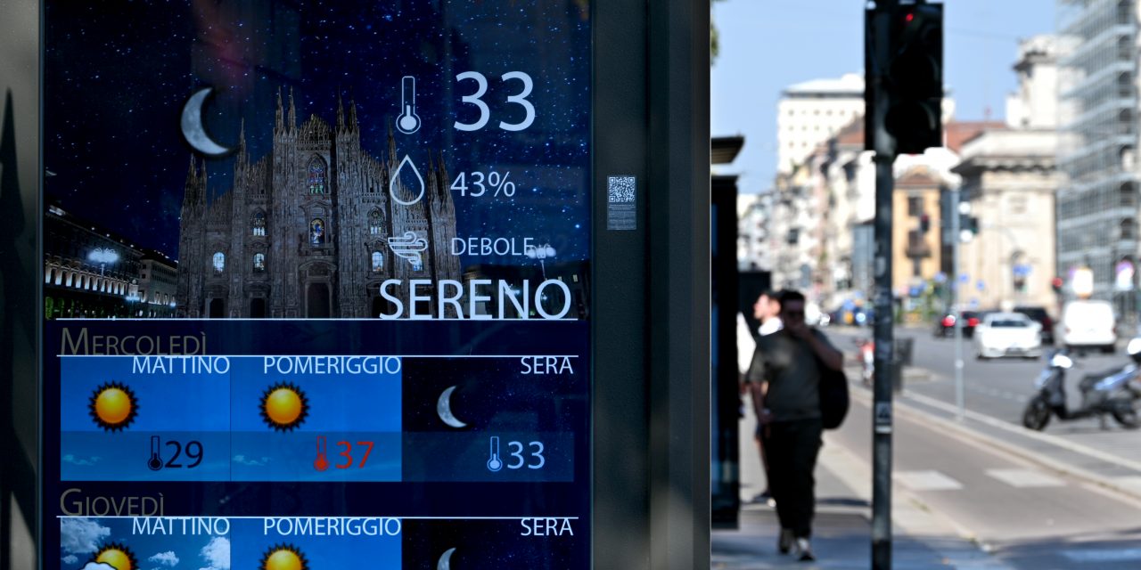 <span class="entry-title-primary">Cidade italiana de Milão tem dia mais quente em 260 anos de registros</span> <h2 class="entry-subtitle">Sucessivas ondas de calor castigam a Itália neste verão. Temperatura atinge marcas recordes para o fim de inverno também na França.</h2>