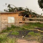 Terceiro dia da onda de temporais tem granizo e vento destrutivo