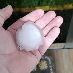 Granizo atinge várias cidades no avanço de frente fria e alerta continua