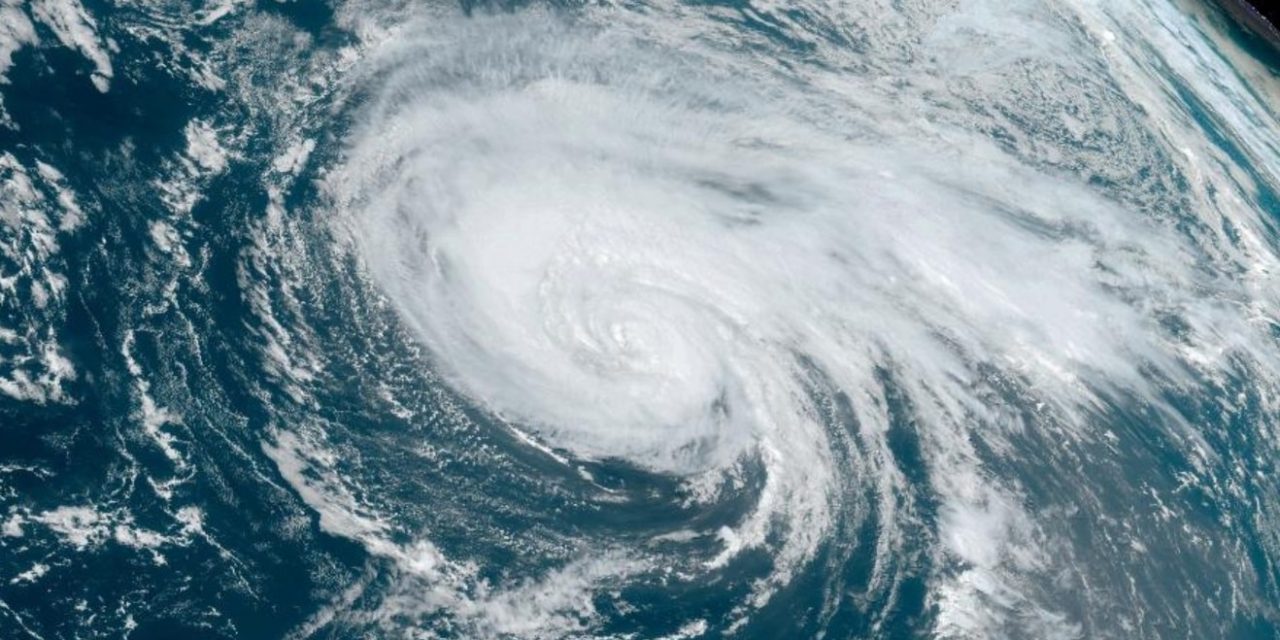 <span class="entry-title-primary">Três ciclones se destacam nas imagens de satélite de hoje</span> <h2 class="entry-subtitle">Dois ciclones tropicais (furacões) no Atlântico Norte e o ciclone extratropical que se formou na costa gaúcha se destacam nas imagens</h2>