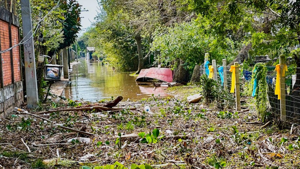 Guaíba volta a subir com vento Sul em Porto Alegre