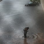 Nova York tem dia de caos com chuva extrema e histórica