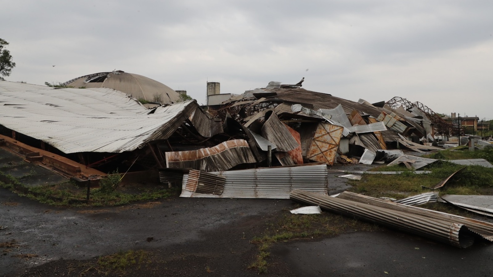 Saiba como estão os atendimentos da Prefeitura de Cascavel após o tornado