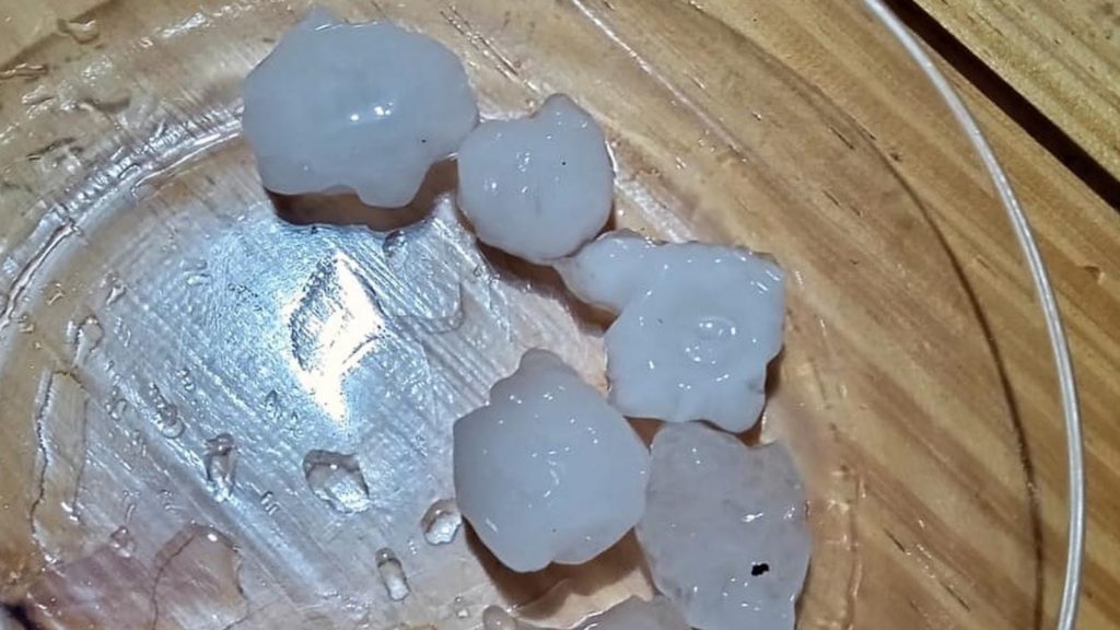 Semana começa no Rio Grande do Sul com chuva de 100 mm e granizo