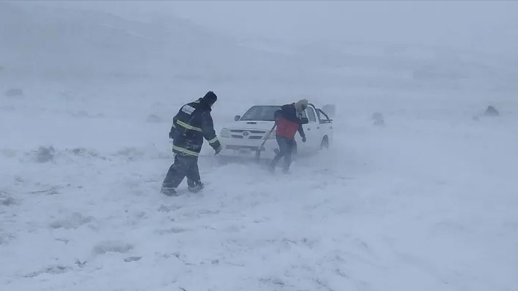 Argentina tem frio polar, nevasca, temporais e 43ºC ao mesmo tempo
