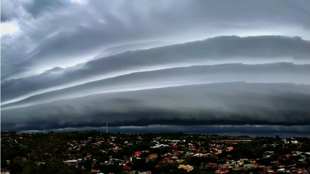 Fim de semana de chuva volumosa e tempestades no RS, SC e PR