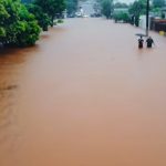 Chuva causa enchentes no Paraná e tendência é piorar, veja a previsão