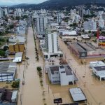 Rio do Sul enfrenta quinta enchente do ano e segunda maior da história