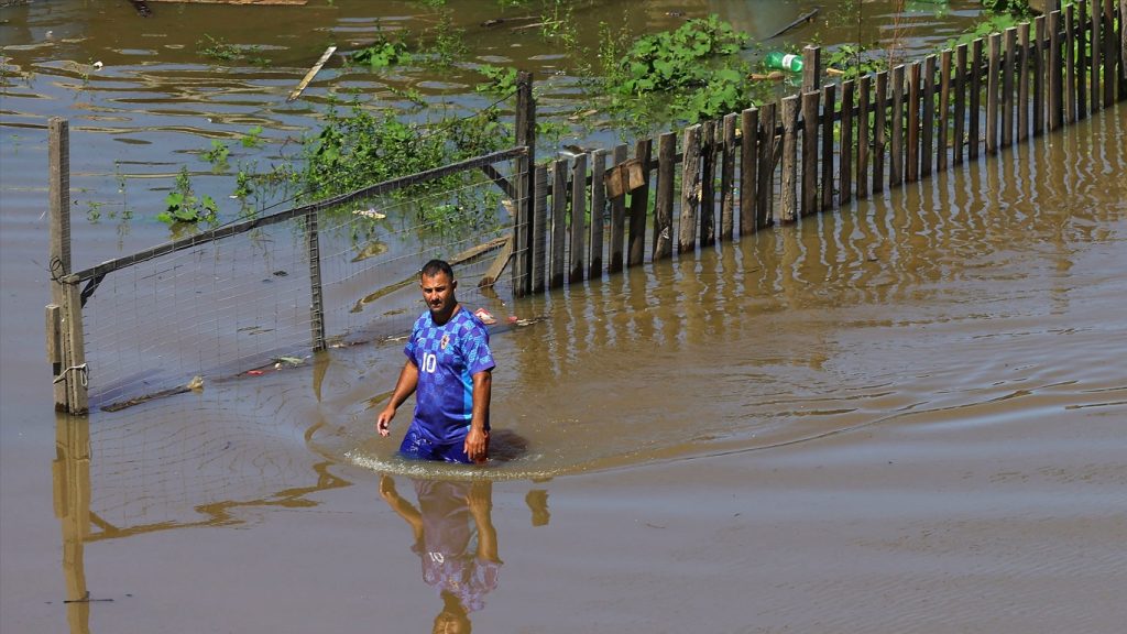 Fotos: Canoas enfrenta uma das piores enchentes de sua história