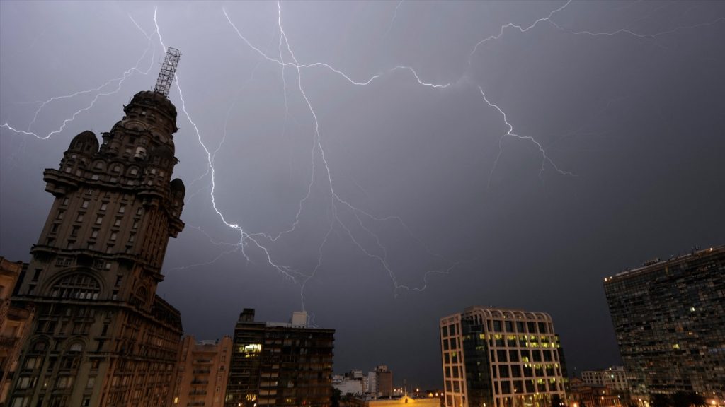 Onda de calor gerará sucessivas ondas de tempestades no Prata
