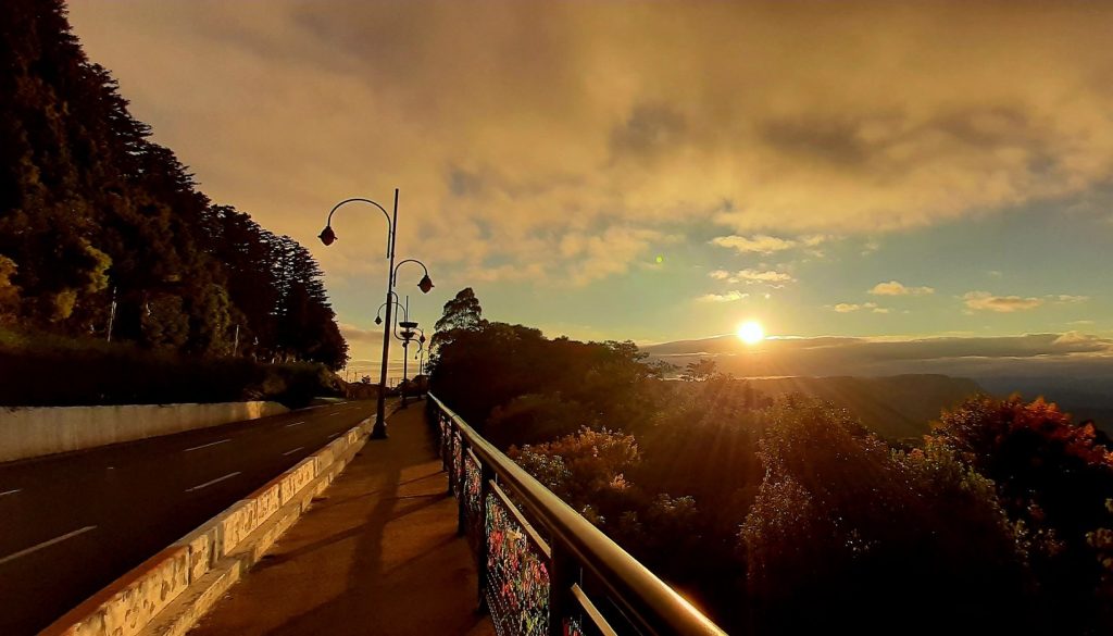 Frio fora de época persiste e quarta amanhece com baixa temperatura