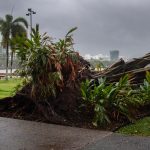 Ciclone Jasper causa inundações e estragos no Leste da Austrália