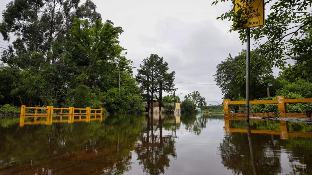 Chuva aumentará em SC e no PR com risco de volumes excessivos