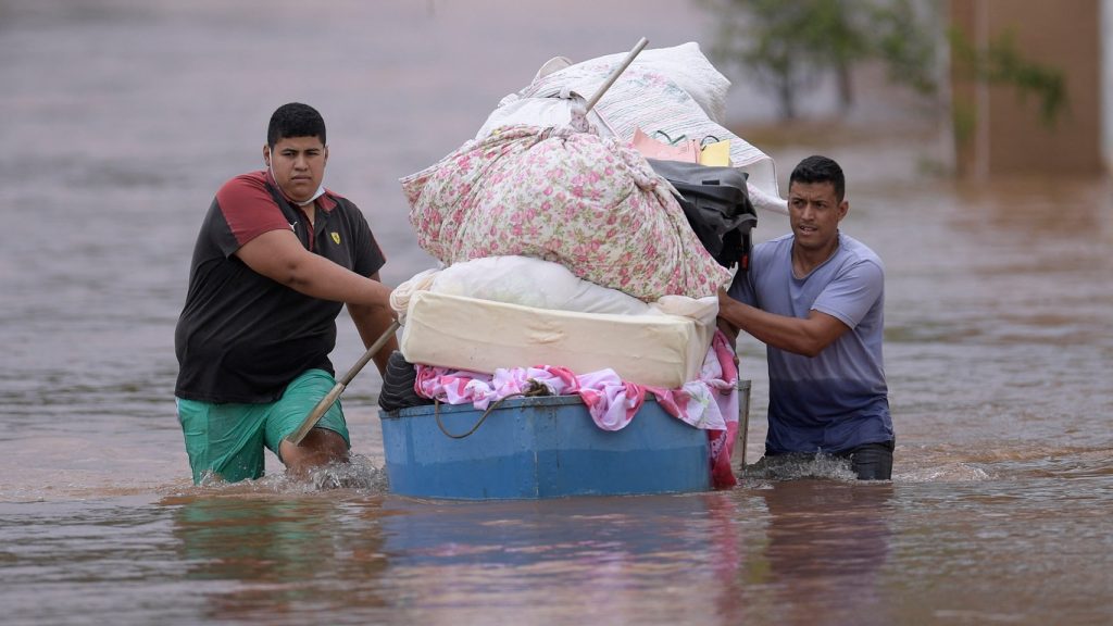 Chuva excessiva atingirá vários estados com enchentes e deslizamentos