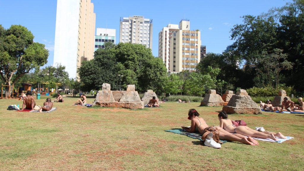 Previsão do tempo: forte calor e temporais na semana em São Paulo