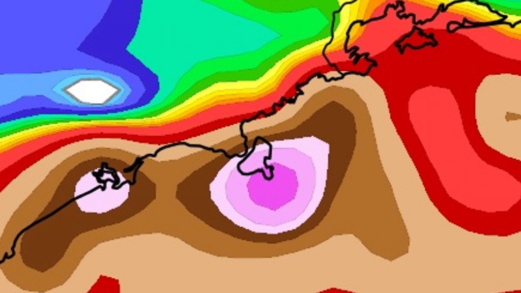 Alerta de chuva excessiva e de perigo no litoral de São Paulo