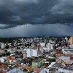 Chuva e temporais avançam a partir do Oeste e o Sul gaúcho