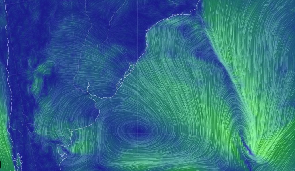 Frente fria e circulação marítima trazem chuva no Sul e Sudeste