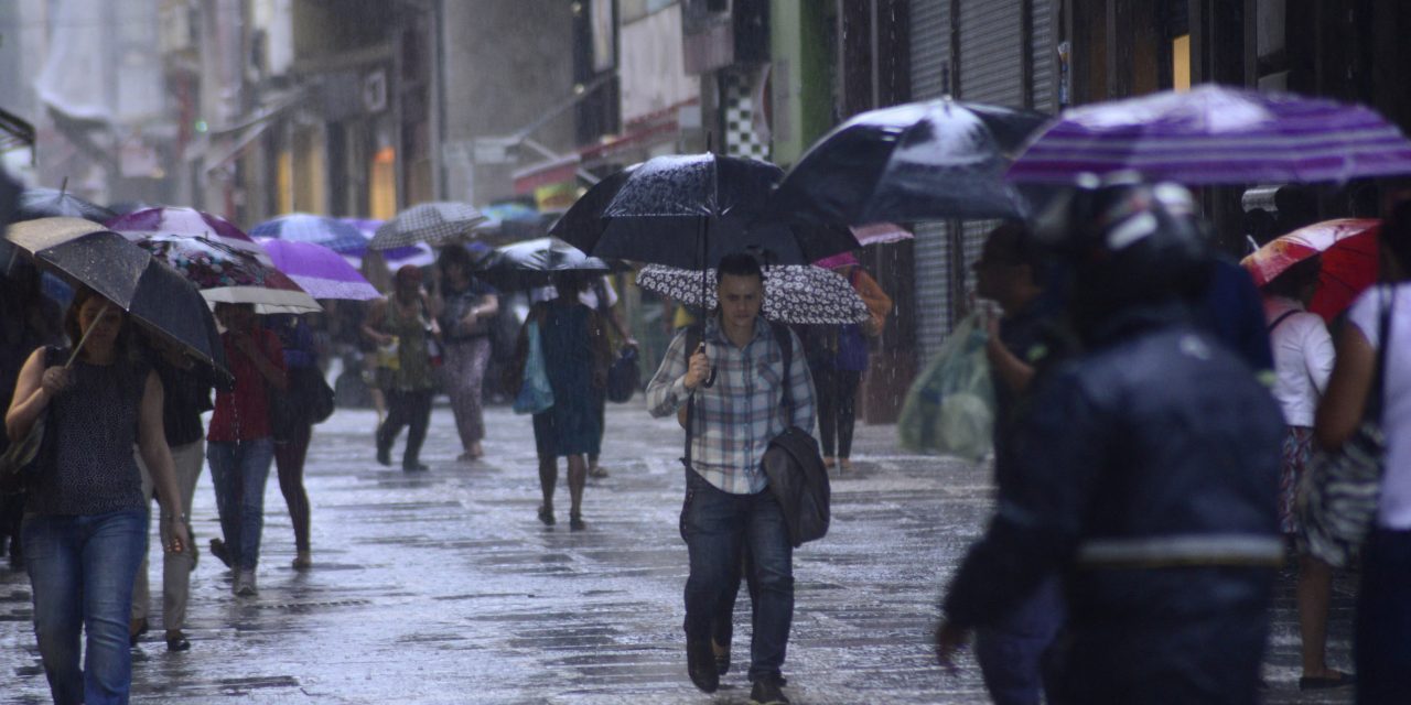 <span class="entry-title-primary">Confira a previsão do tempo para esta semana em São Paulo (24/3/2024)</span> <h2 class="entry-subtitle">A "terra da garoa" terá uma semana para honrar seu título de outono com muitos dias de tempo instável com chuva leve e vento úmido</h2>