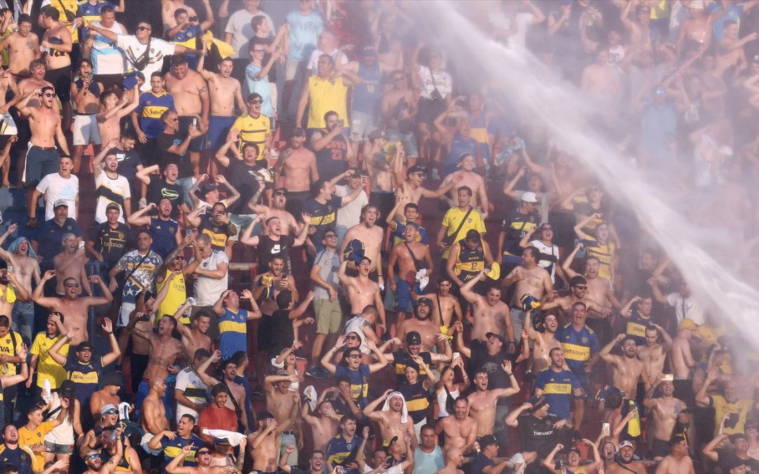 Dez províncias da Argentina sob alerta vermelho de calor extremo Áreas sob alerta vermelho de calor extremo foram ampliadas na Argentina e agora incluem a região da cidade de Buenos Aires