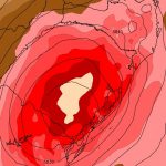 Baixa fria traz risco de chuva localmente forte e trombas d´água