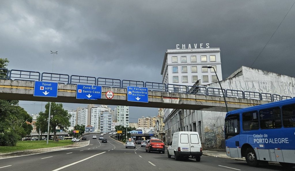 Previsão do tempo: segue o abafamento? Vem mais chuva?