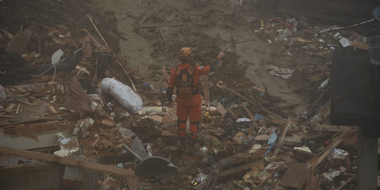 <span class="entry-title-primary">Chuva no Rio de Janeiro vai aumentar com marcas extremas e mais deslizamentos</span> <h2 class="entry-subtitle">Acumulados das últimas horas já foram muito altos e vem mais chuva com alto perigo para a população</h2>