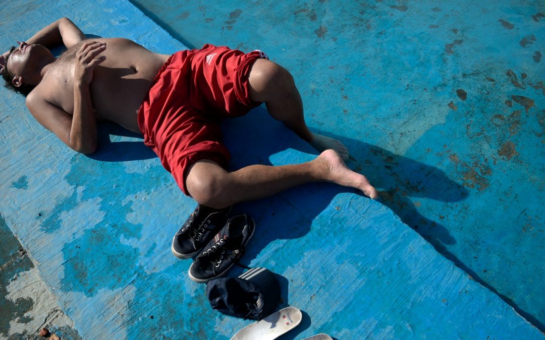 Calor chega a quase 44ºC na Patagônia e ganha força na América do Sul Calor excessivo atingiu a Patagônia e agora vai ganhar força entre a Argentina, Uruguai, Paraguai e o Centro-Sul do Brasil