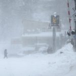 Nevasca monstro cobre cidades e fecha estradas nos EUA; veja as fotos
