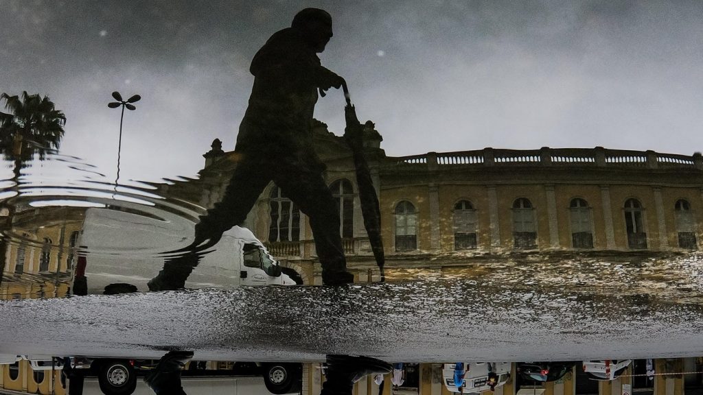 Chuva avança nesta sexta-feira e será localmente forte com temporais