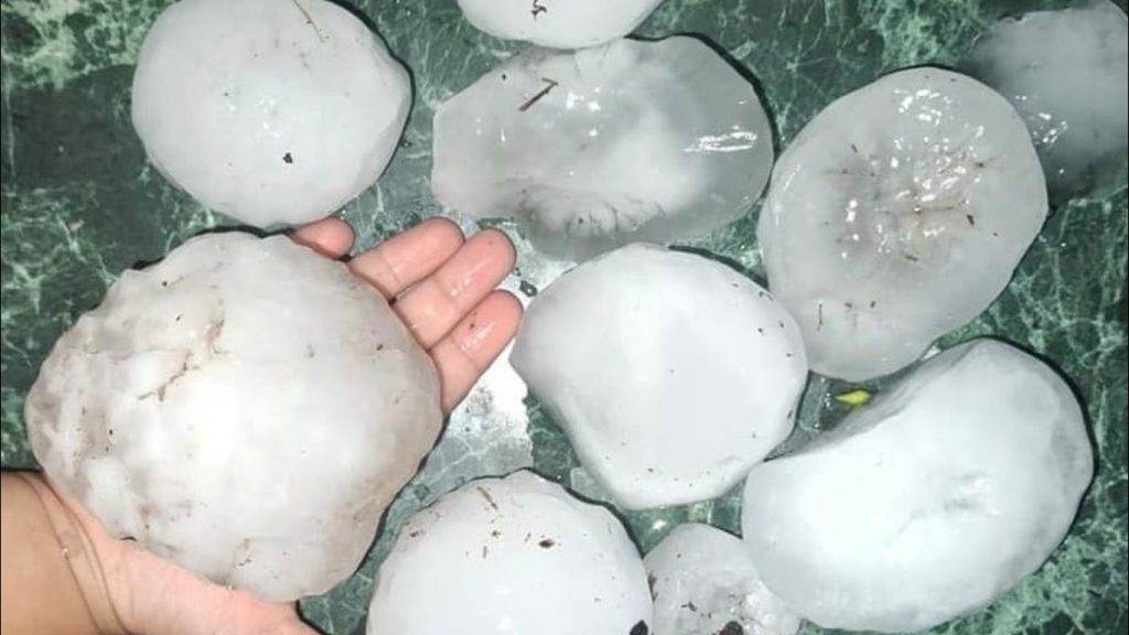 Granizo gigante atinge o Norte de Buenos Aires e temporais seguem
