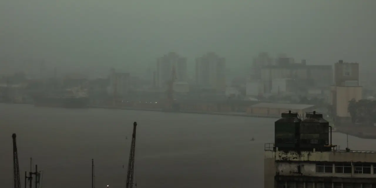 <span class="entry-title-primary">Chuva e temporais isolados no começo do feriadão; veja a previsão</span> <h2 class="entry-subtitle">Instabilidade já atua no Rio Grande do Sul e previsão é ainda de chuva e temporais isolados no estado nesta sexta </h2>