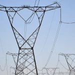 Ondas de calor sucessivas derrubam recordes de consumo de luz