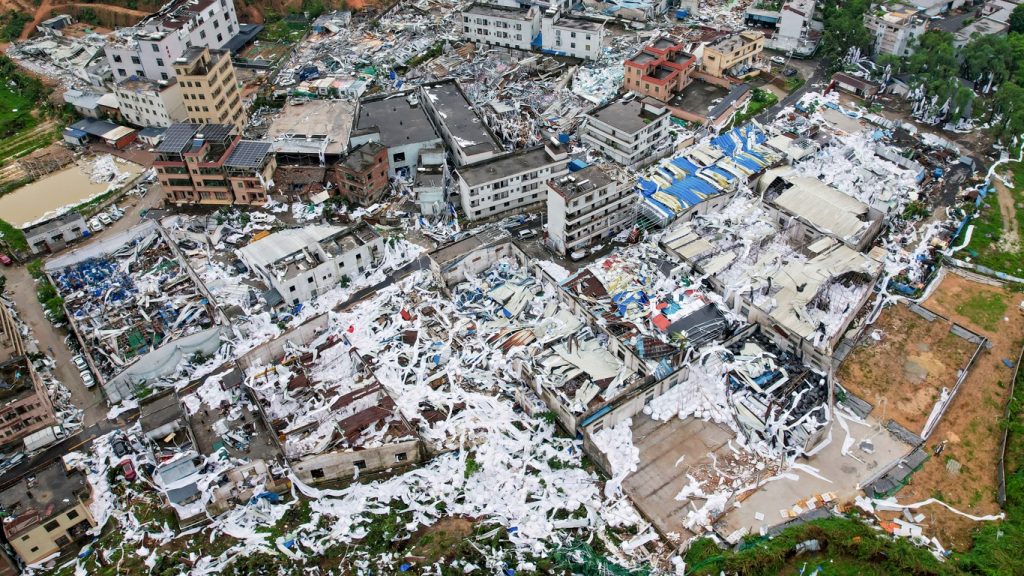 Tornado deixa mortos na China em meio à onda de tempo severo