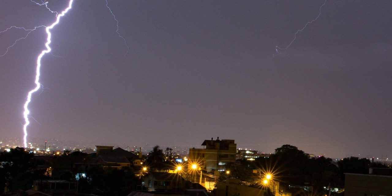 <span class="entry-title-primary">Frente fria avança pela Argentina e trará chuva com temporais isolados</span> <h2 class="entry-subtitle">Frente fria atua neste momento na provincia de Buenos Aires, já gera instabilidade forte no Uruguai e vai mudar o tempo no Sul do Brasil</h2>