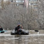Regiões da Rússia sofrem com piores enchentes em décadas; veja fotos