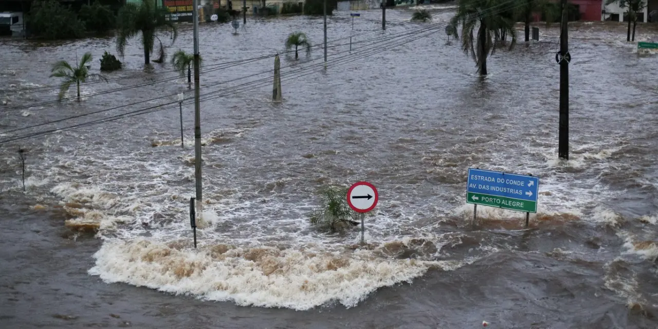 <span class="entry-title-primary">Chuva soma quase 300 mm, não para e repiques de cheias serão graves</span> <h2 class="entry-subtitle">MetSul alerta para grave repique de cheias dos rios Jacuí, Taquari-Antas, Caí, Sinos e Gravataí com o aumento da chuva das últimas horas</h2>
