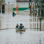 Um mês de enchente: mais de 600 mil gaúchos seguem fora de casa
