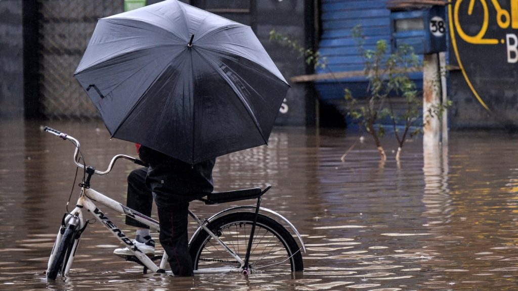 Chuva retorna com frio às áreas de enchentes; veja o que esperar